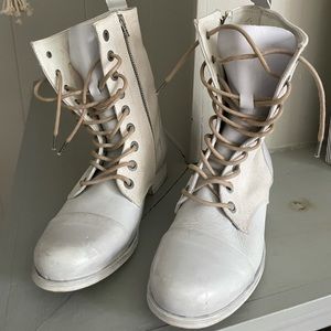 White diesel boots